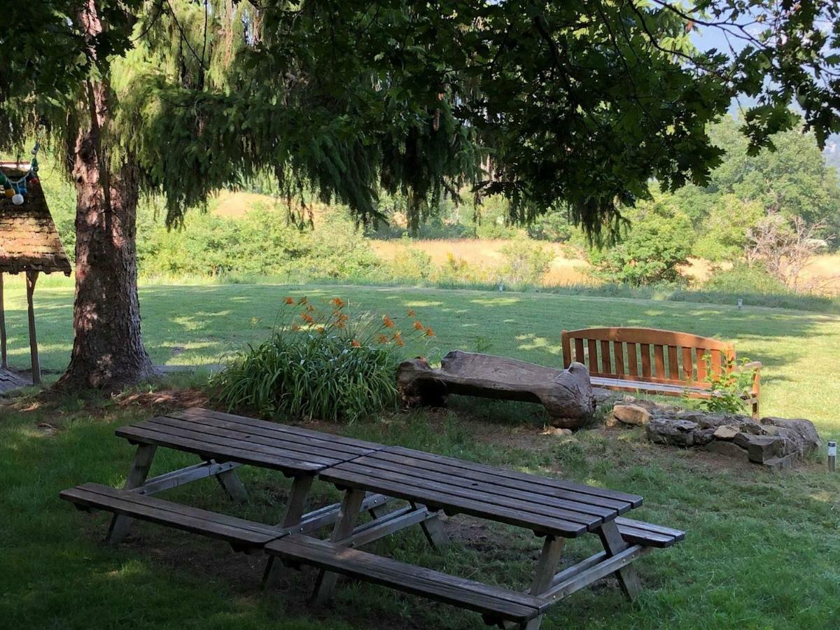Weekend En Provence Bed & Breakfast Comps  Екстериор снимка